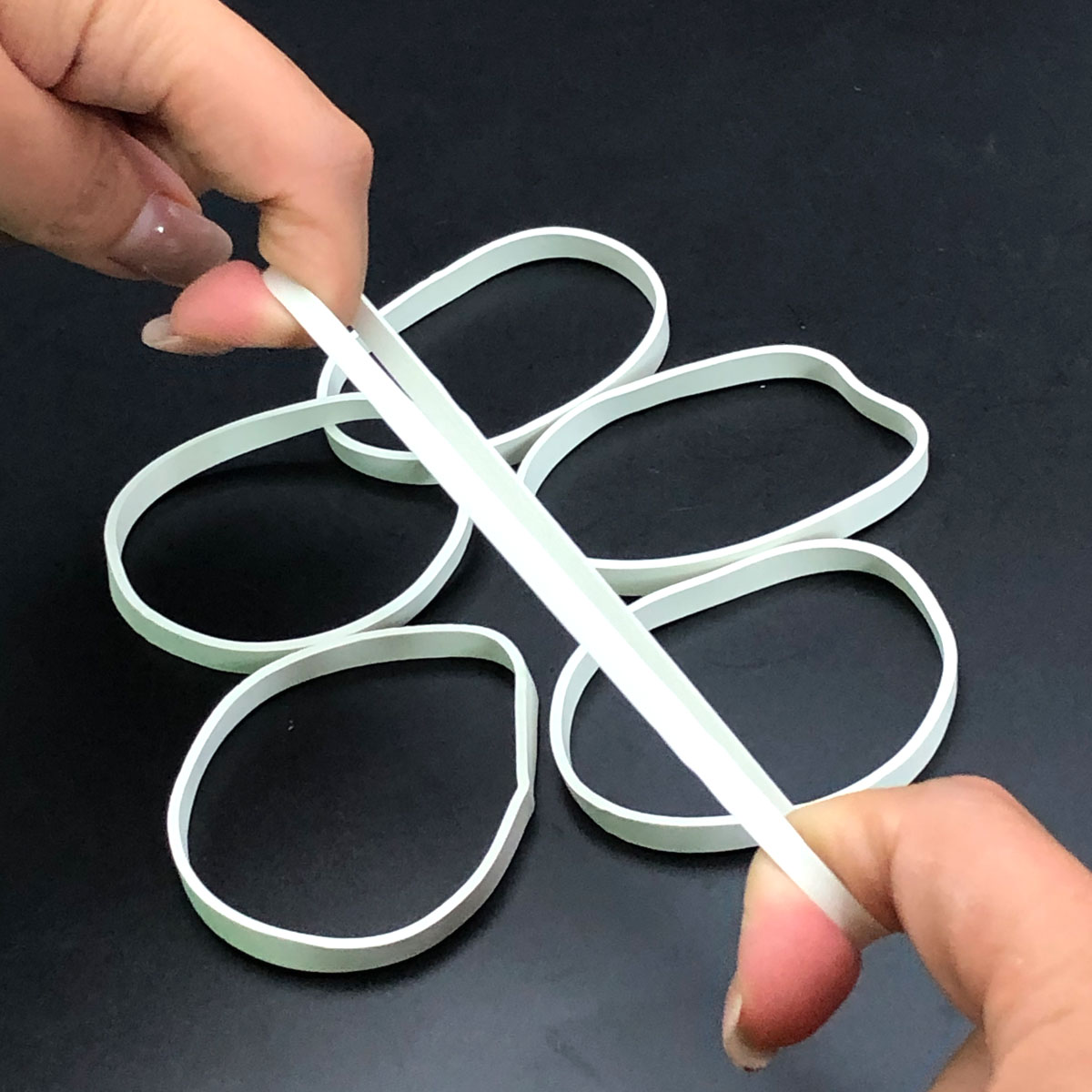 100pcs Rubber Bands White Colo - огляд і ціна Stationery Warehouse